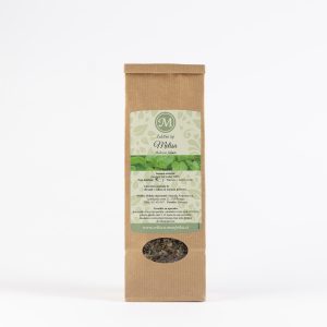Melisa čaj iz 100 % posušenih listov melise (Melissa officinalis). Ročno pripravljen v Sloveniji, brez dodatkov, z nežno limonasto aromo.
