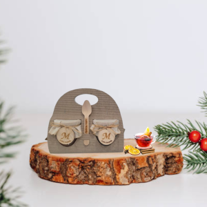 Domača marmelada in božični čaj - slovensko poslovno darilo.