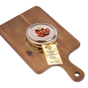 Naravna zeliščna sol iz piranske soli in zelišč. Brez umetnih dodatkov. Idealna za meso, zelenjavo in ribje jedi na žaru.